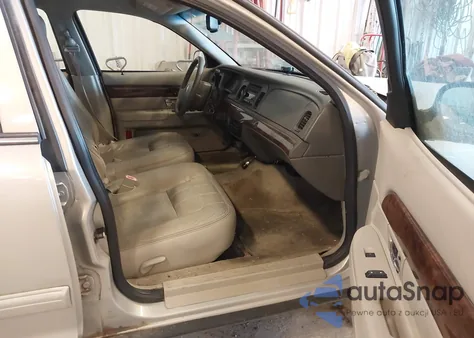 2009 Mercury Grand Marquis Ls (Fleet Only) из США, поврежденный, VIN 2MEHM75V79X606963